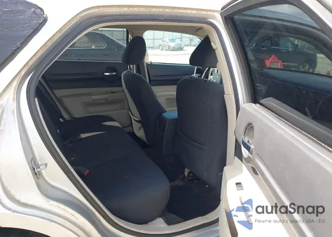 2007 Dodge Magnum из США, поврежденный, VIN 2D4FV47VX7H899799